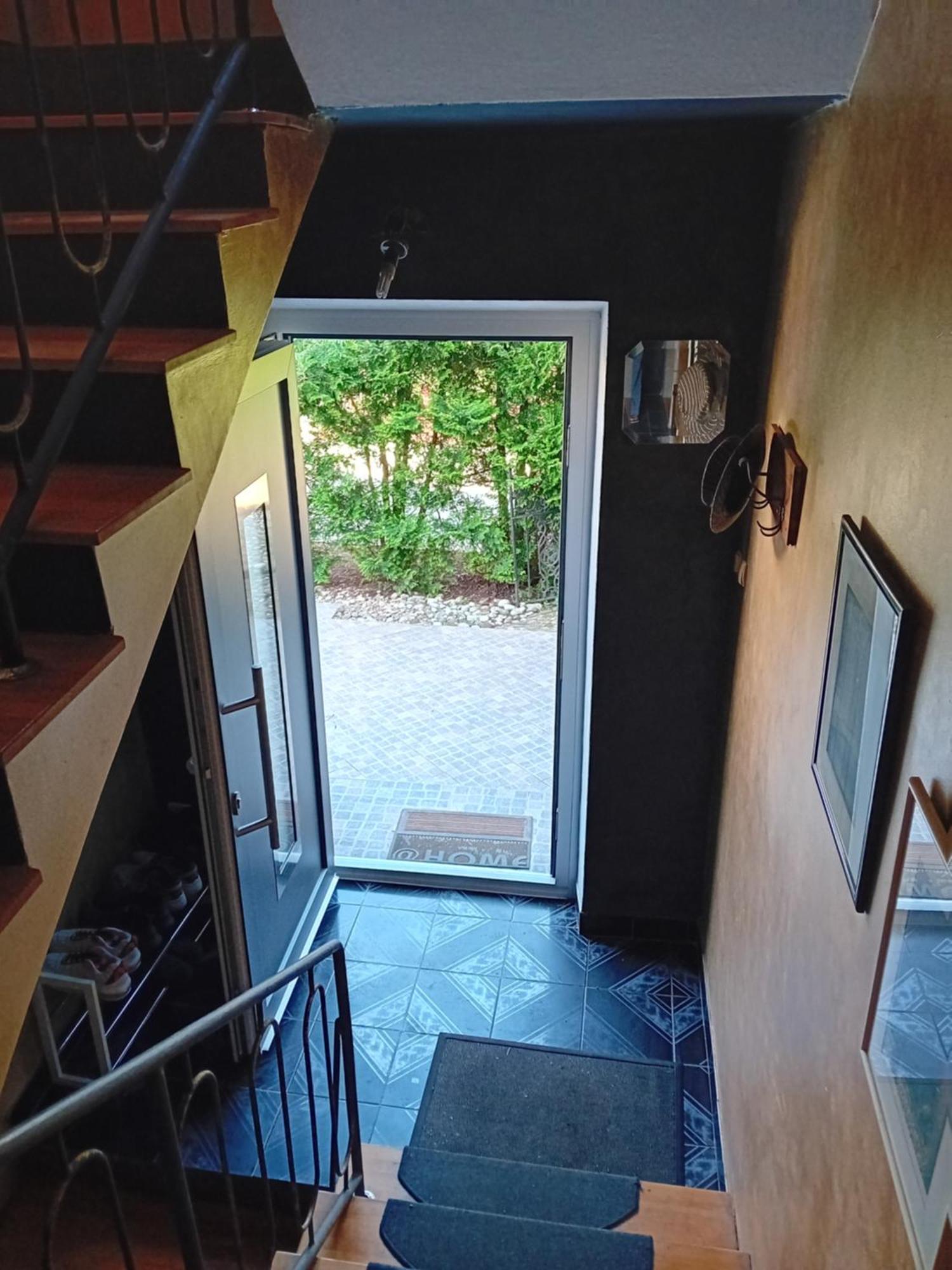 Apartment Baci For 4 Guests Liubliana Exterior foto